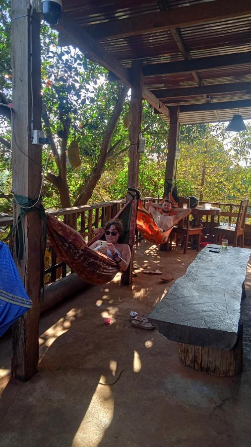Bee Bee'S Chalets Home Stay And Trekking Banlung Exteriér fotografie
