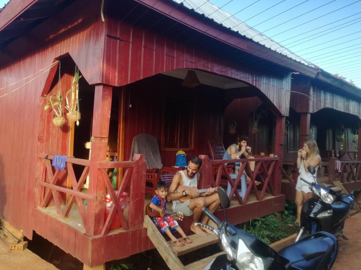 Bee Bee'S Chalets Home Stay And Trekking Banlung Exteriér fotografie